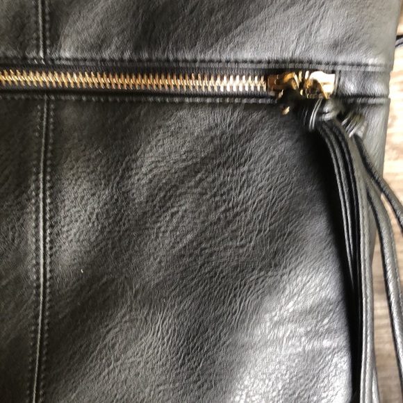 Jordache Cross Body Bag - Picture 5 of 8
